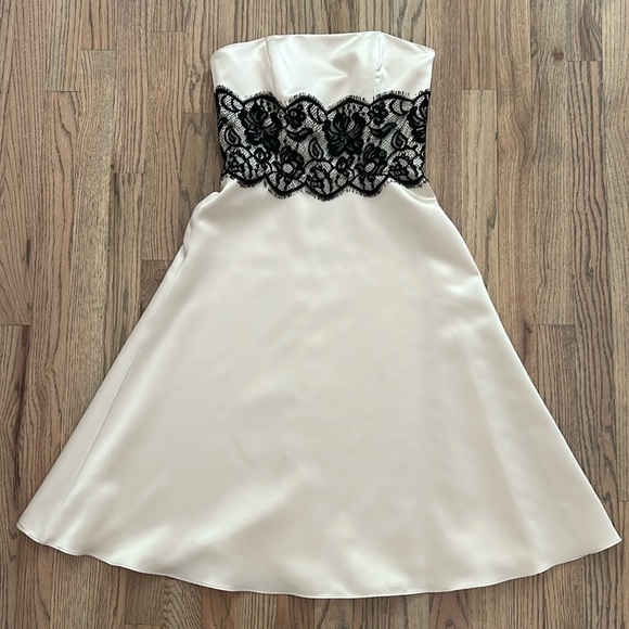 White House Black Market Dresses & Skirts - White House Black Market Strapless Ivory & Black Lace Dress